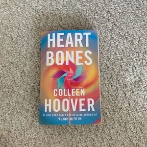 Heart Bones by Colleen Hoover Book; Romance, New Adult Fiction, Domestic Fiction